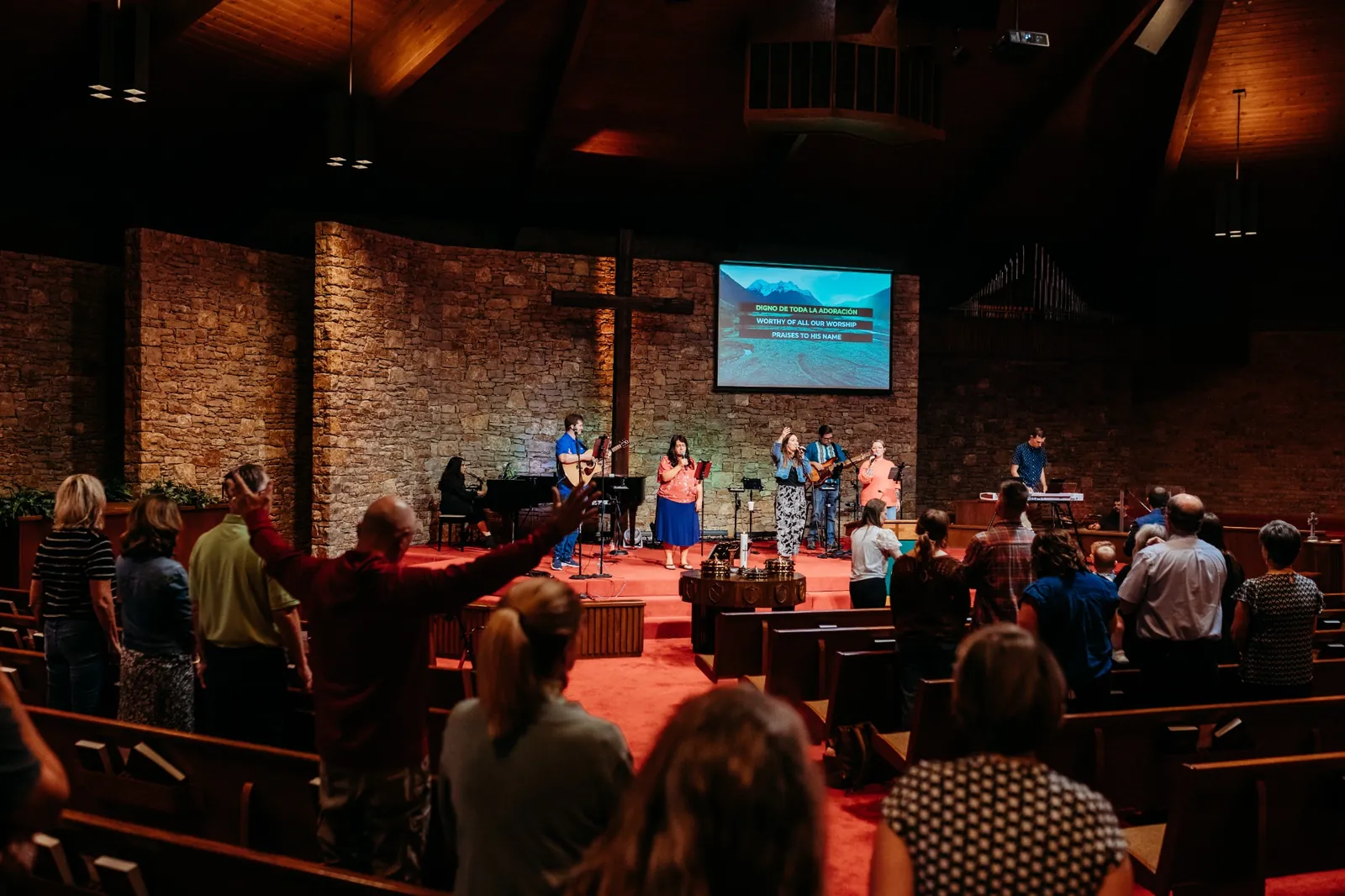 A Church in Prairie Village, KS  |. Nall Avenue Church of the Nazarene morning service